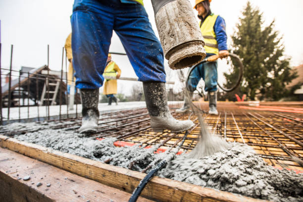 Best Concrete Driveway Repair Near Me  in San Carlos Park, FL